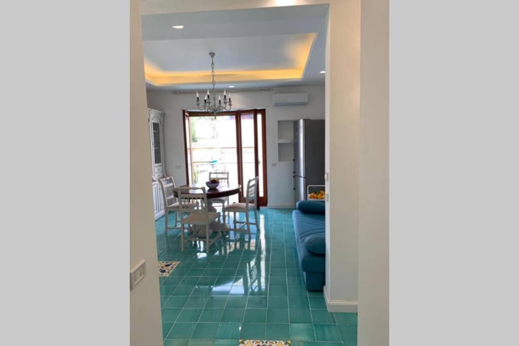 Апартаменти Super Attico Vista Mare Con Piscina Сорренто Екстер'єр фото